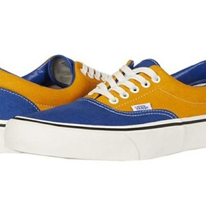 NIB Ladies Blue and yellow Vans Era SF